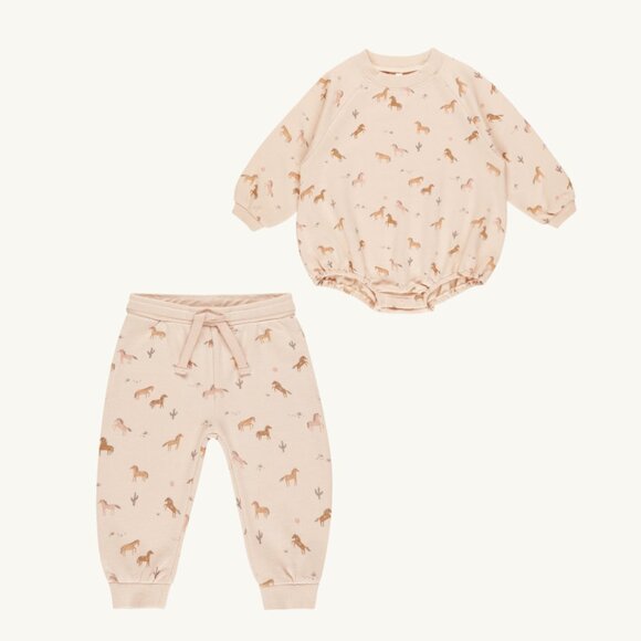 NWT - Rylee + Cru horses romper and sweatpants set 18-24M - Picture 1 of 1